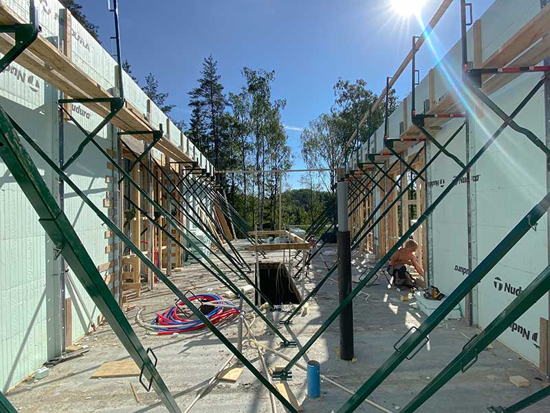 Nudura-eristeharkkotyömaa kesällä